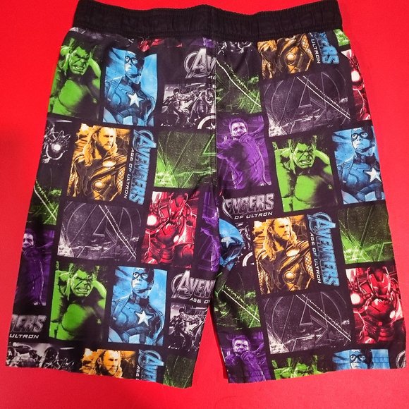 Marvel Avengers boy's graphic swim short size kids XL - Picture 2 of 4